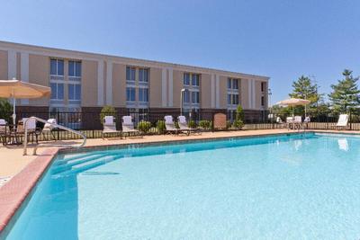 Holiday Inn Express Woodstock-Shenandoah Valley