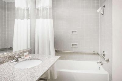 Ramada by Wyndham Wytheville