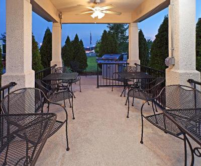 Candlewood Suites Fayetteville / University of Ark