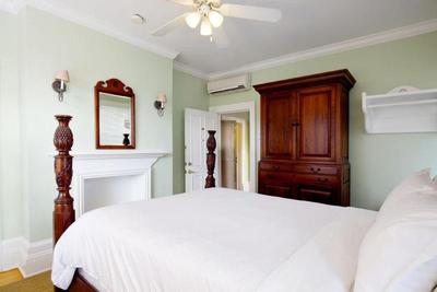 Weatherstation Inn