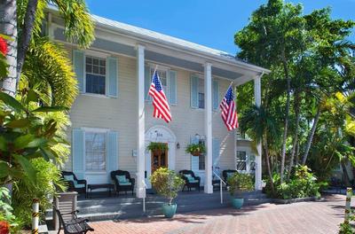 Westwinds Inn