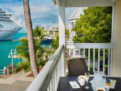 Hyatt Sunset Harbor Resort