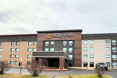 La Quinta Inn & Suites Springdale