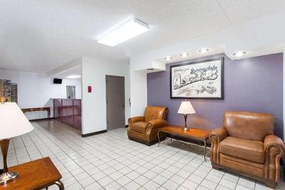 Super 8 by Wyndham Springdale AR