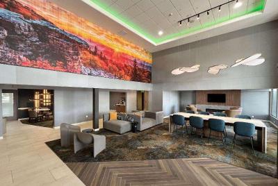 La Quinta Inn & Suites by Wyndham Yakima Downtown
