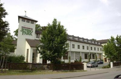 Hotel Jembo Park