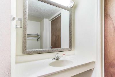Knights Inn Glen Allen