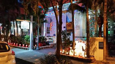 The Palms Hotel