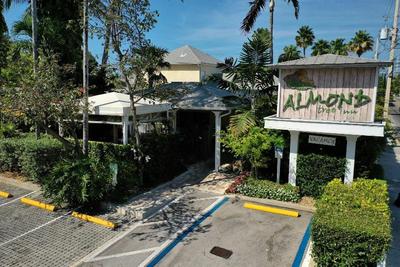 Almond Tree Inn