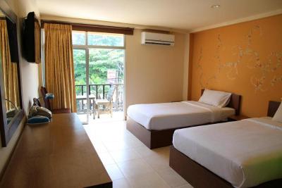 Opal House Hotel  Restaurant
