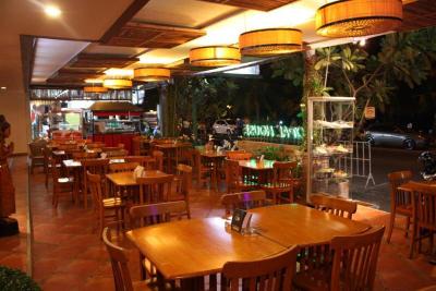 Opal House Hotel  Restaurant
