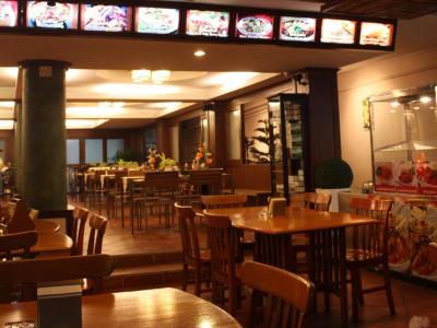 Opal House Hotel  Restaurant