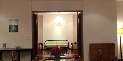 Tonson Residence