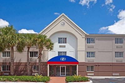 Sonesta Simply Suites Miami Airport