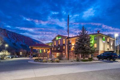 Holiday Inn Express Glenwood Springs (Aspen Area)