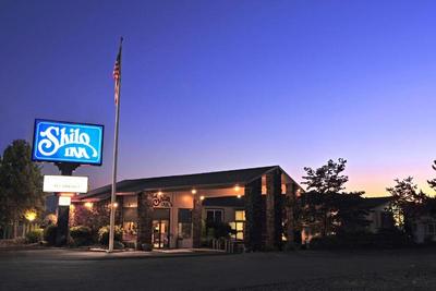 Red Lion Inn & Suites Grants Pass