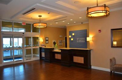 Holiday Inn Express Hotel & Suites Smithfield - Se