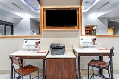 Holiday Inn Express Hotel & Suites Guymon
