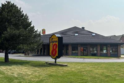 Super 8 by Wyndham Green Bay I-43 Bus. Park