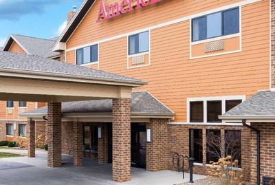 AmericInn by Wyndham Green Bay East