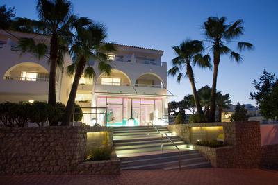 Grupotel Ibiza Beach Resort. Adults Only
