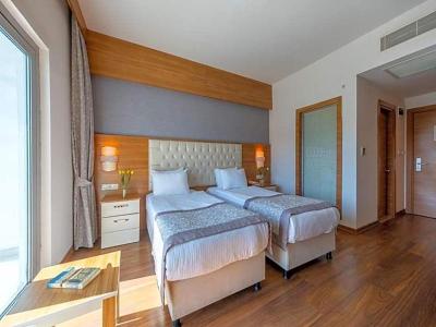 Parion Hotel