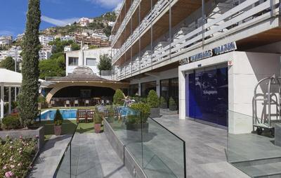 Canyelles Marina 3000