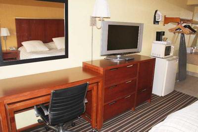 Lodge at Mill Creek Hotel