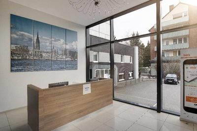 Premier Inn Hamburg City Alster