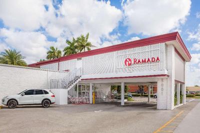 Ramada by Wyndham Miami Springs International Arpt