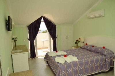 Blue Star Hotel