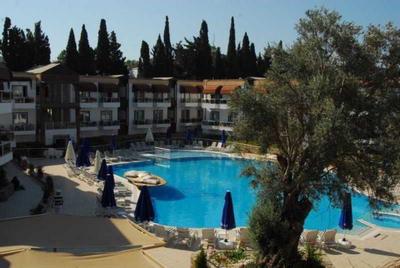 Risa Hotel