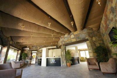 Risa Hotel