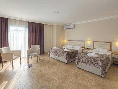 Risa Hotel