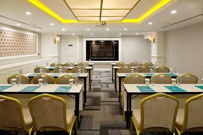 Mia Berre Hotels