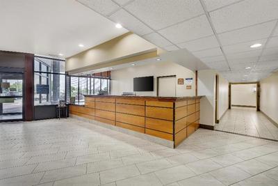 Best Western Plus York Hotel & Conference Center