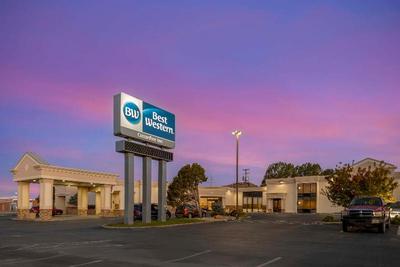 BEST WESTERN CottonTree Inn