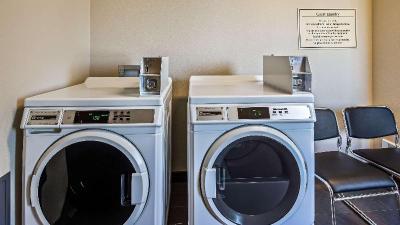 Best Western Plus Dayton Hotel & Suites