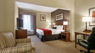 Best Western Plus Georgetown Inn & Suites