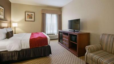 Best Western Plus Georgetown Inn & Suites