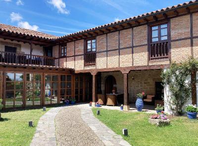 La Casona De Los Güelitos