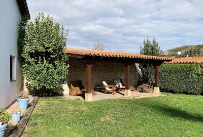 La Casona De Los Güelitos
