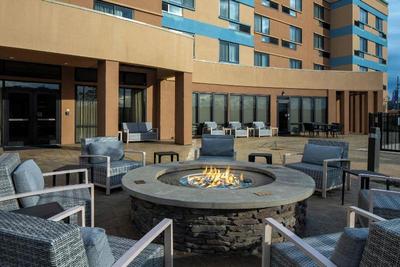 Courtyard Jackson Airport/Pearl