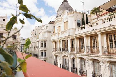 Gran Via Suites