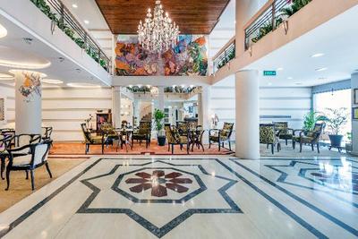 Kaya Hotel