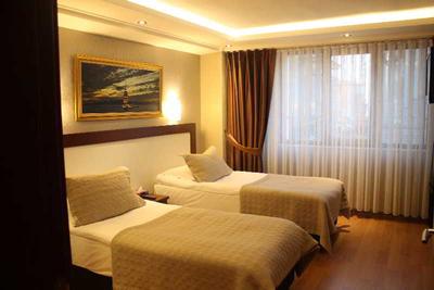 REGENCY WORLD HOTEL