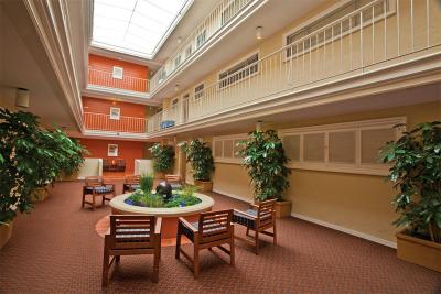 The Suites at Fisherman's Wharf