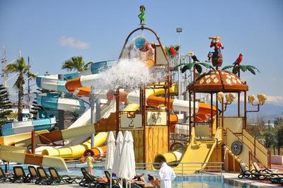 Port River Hotel & Spa