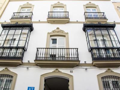 Suites Sevilla Plaza
