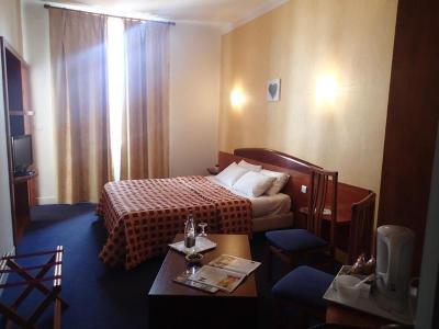 Logis Grand Hotel d'Orléans- Rest. le goulu
